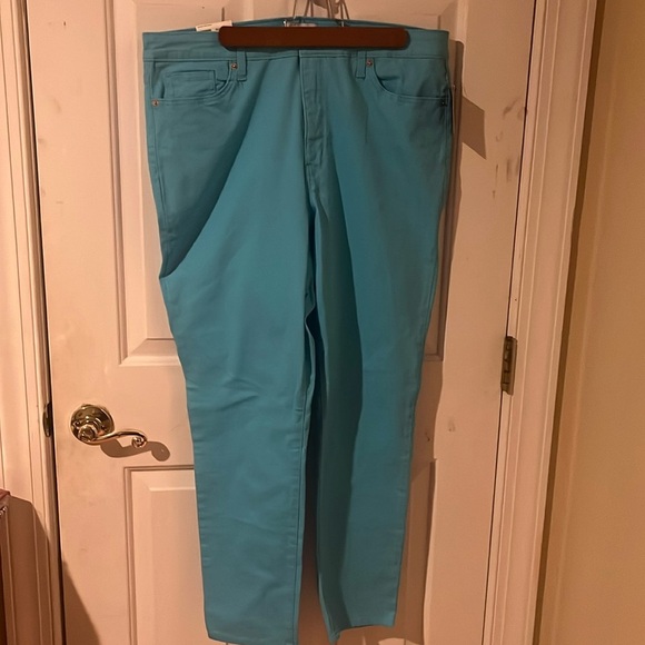 NWT crown & ivy high-rise skinny aqua swell colored denim size 16 women’s - Picture 1 of 5